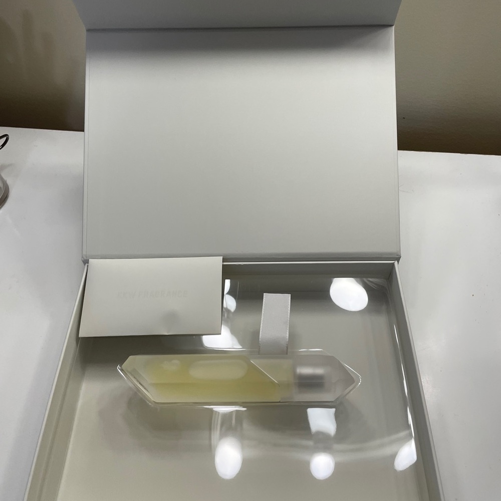 KKW Crystal Vanilla Fragrance